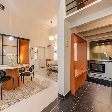 Apartment Rose Garden In Centre For 4 Budapest