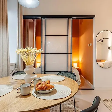 Rose Garden In Centre For 4 شقة *