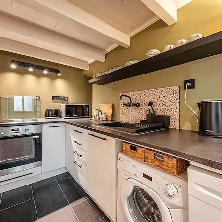 شقة Rose Garden In Centre For 4 *